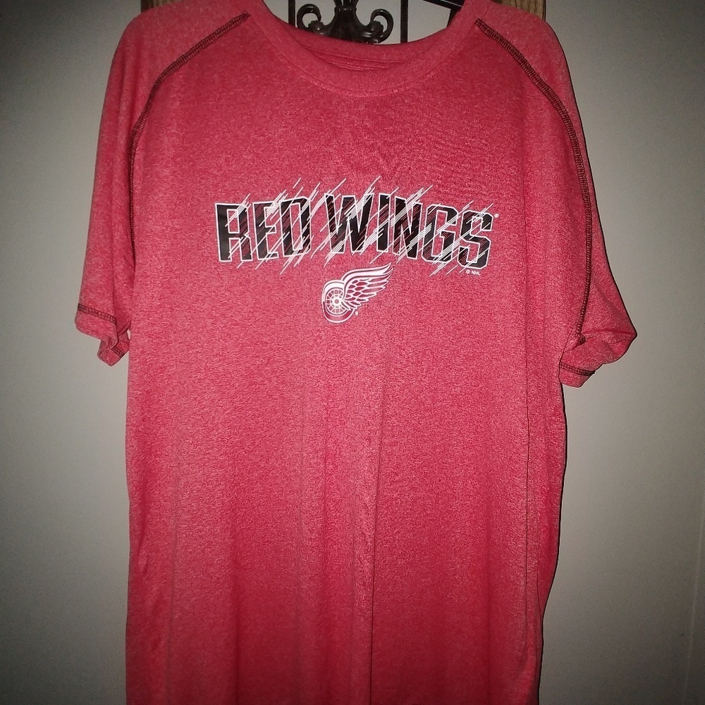 Red Wings T-shirt